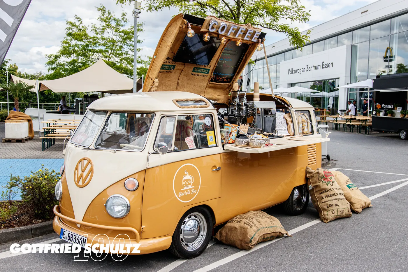 Mobile Kaffee-Bar im VW-Bulli