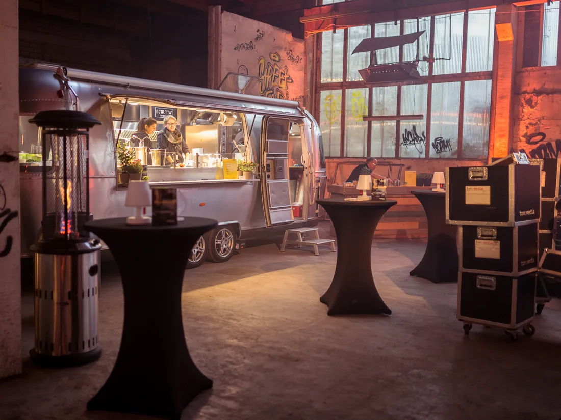 Catering & Bar